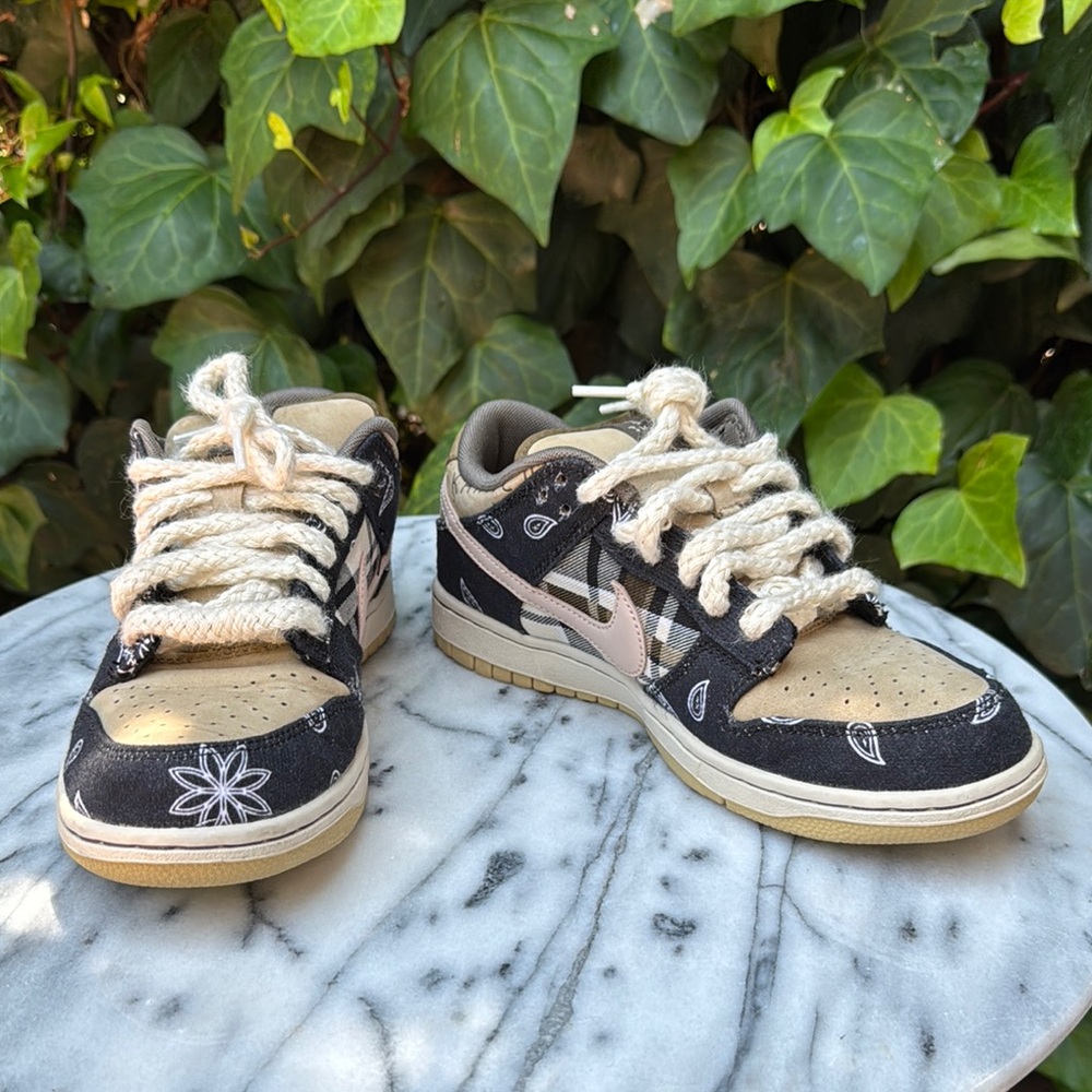 NIKE X Cactus Jack by Travis Scott Sz.37.5